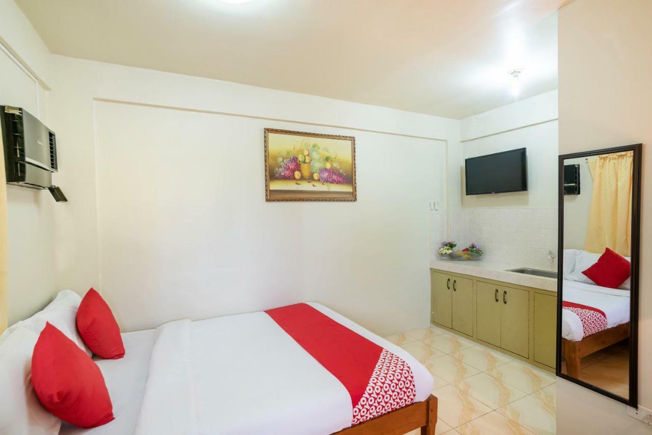 Conrado'S Apartelle Paranaque City Exteriér fotografie