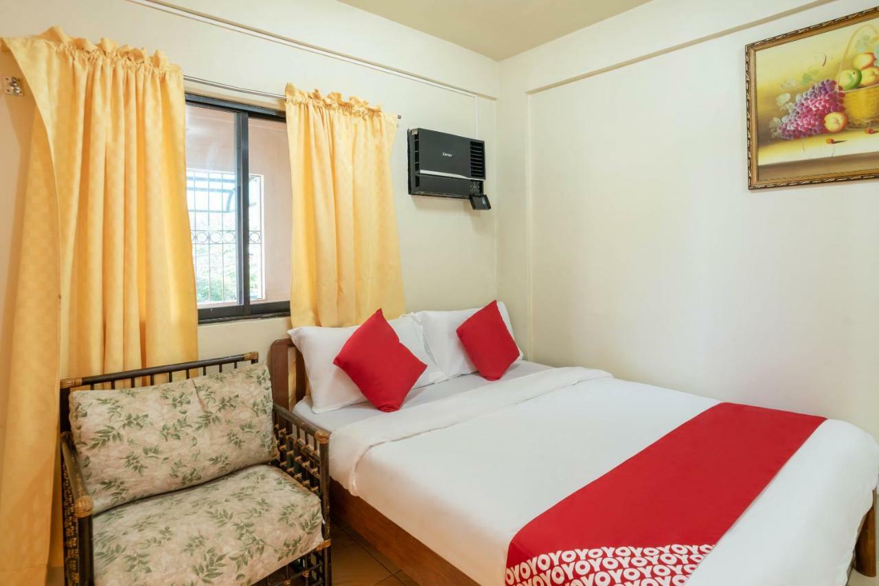 Conrado'S Apartelle Paranaque City Exteriér fotografie